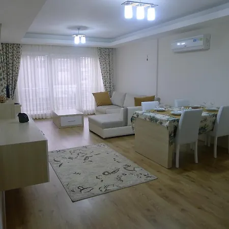 Apartment Emerald Green